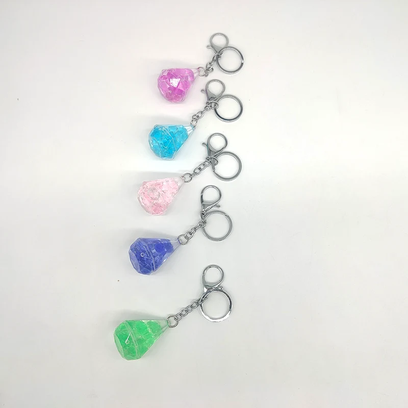 Small Diamond Quicksand Keychain